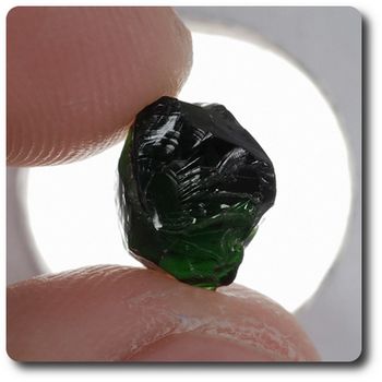 3.17 carats CRISTAL DE TOURMALINE CHROME