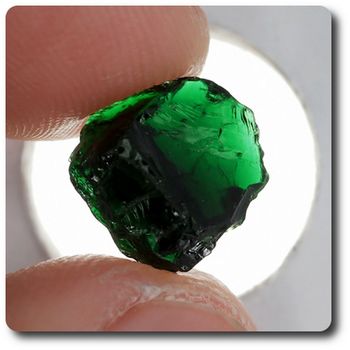3.5 carats CRISTAL DE TOURMALINE CHROME