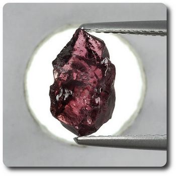 2.93 cts GARNET CRYSTAL