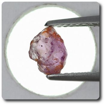 0.81 carats CRISTAL DE SAPHIR