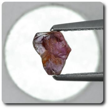 0.92 carats CRISTAL DE SAPHIR