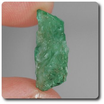 3.66 carats CRISTAL D'EMERAUDE