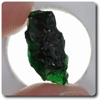 3.79 carats CRISTAL DE TOURMALINE CHROME