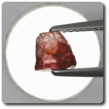 0.71 carats CRISTAL DE SAPHIR