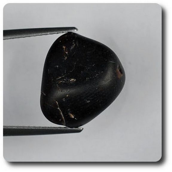 16.91 cts ALMANDITE GARNET