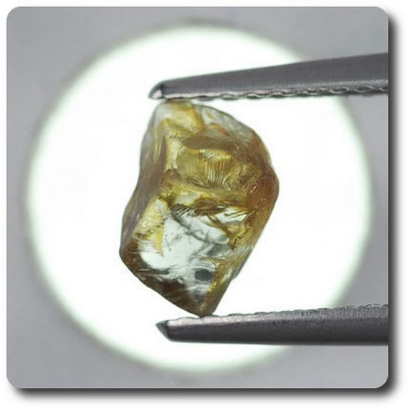 1.23 carats CRISTAL DE SAPHIR