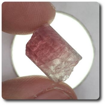 8.73 carats CRISTAL DE TOURMALINE