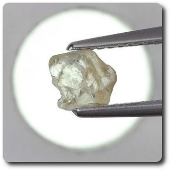 0.59 carats CRISTAL DE SAPHIR