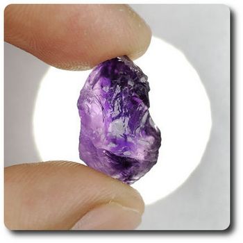 11.66 carats CRISTAL D' AMETHYSTE