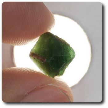 3.36 carats CRISTAL DE SAPHIR