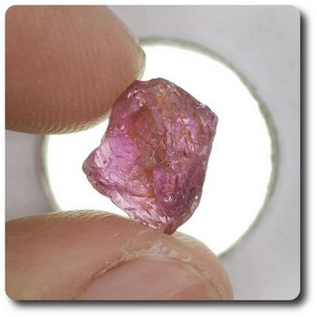 5.1 cts SAPPHIRE CRYSTAL