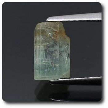 1.96 carats CRISTAL D'AIGUE-MARINE