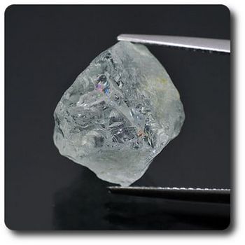 14.27 carats CRISTAL D'AIGUE-MARINE