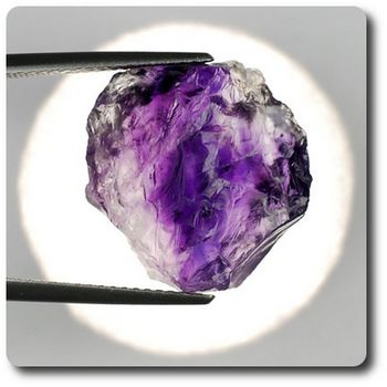 19.08  carats CRISTAL D' AMETHYSTE