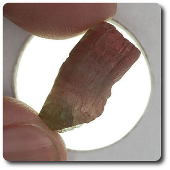 14.1 carats CRISTAL DE TOURMALINE