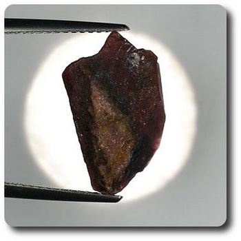 8.58 carats CRISTAL DE RUBIS