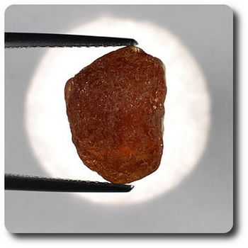 12.69 carats GRENAT HESSONITE