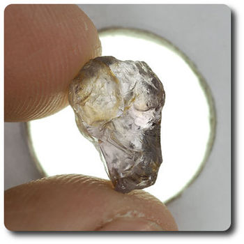 4.10 cts SAPPHIRE CRYSTAL