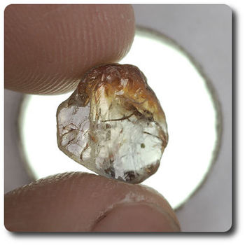4.60 carats CRISTAL DE SAPHIR