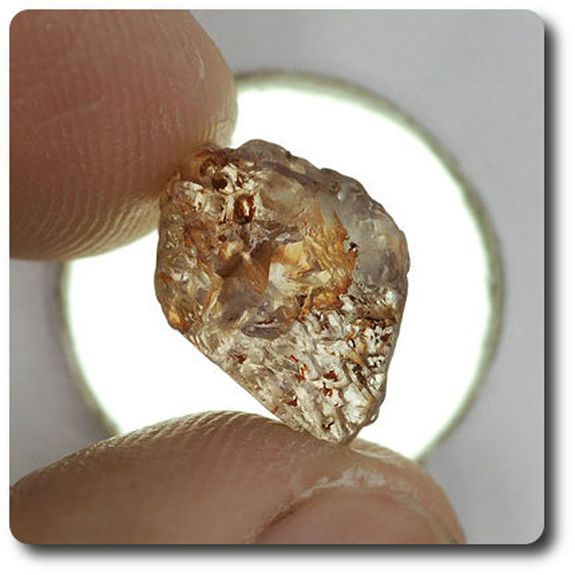5.54 carats CRISTAL DE SAPHIR