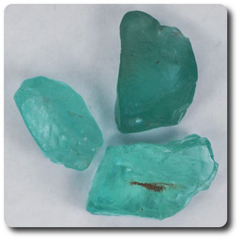 10.88 carats 3 pcs. CRISTAL D'APATITE