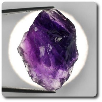 32.78 carats CRISTAL D' AMETHYSTE