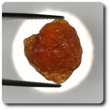 14.72 carats GRENAT HESSONITE