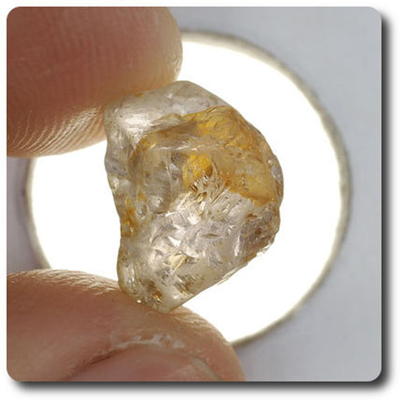 6.42 cts SAPPHIRE CRYSTAL