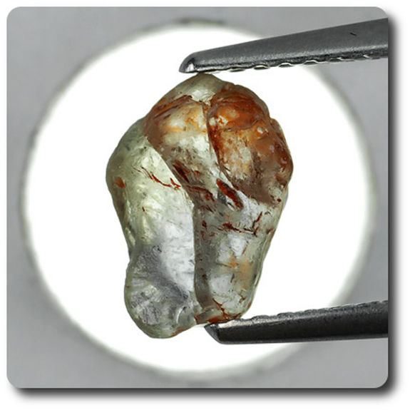 1.84 carats CRISTAL DE SAPHIR