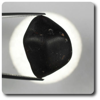 32.25 carats GRENAT ALMANDIN