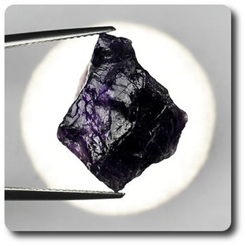 17.48  carats CRISTAL D' AMETHYSTE