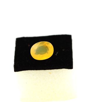 1.40 cts OPALE DE FEU . VS1