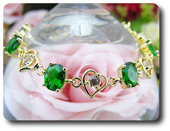 8x8mm Green Emerald Bracelet