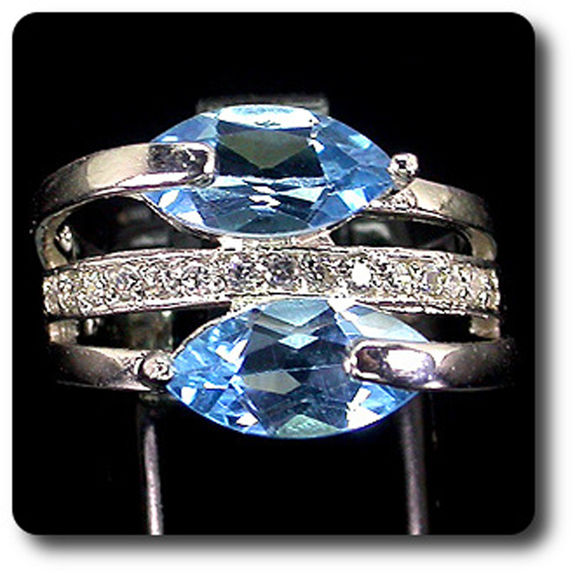 BLUE TOPAZ RING