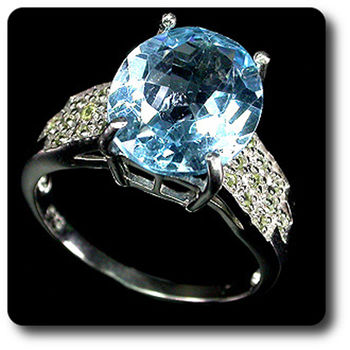 TOPAZ & PERIDOT RING