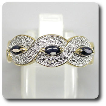 BLACK SAPPHIRE & DIAMOND RING