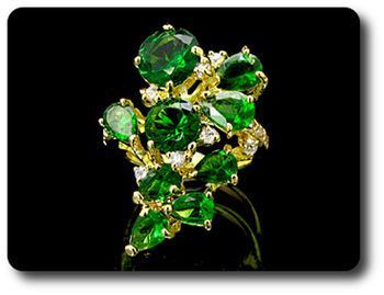 9x8-5 mm Green Emerald Ring