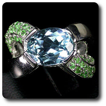 TOPAZ & TSAVORITE GARNET RING