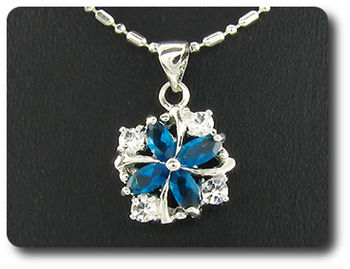 4x6 mm Blue Sapphire Pendant