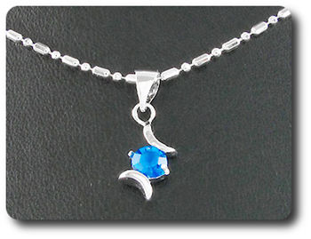 5 mm Blue Sapphire Pendant