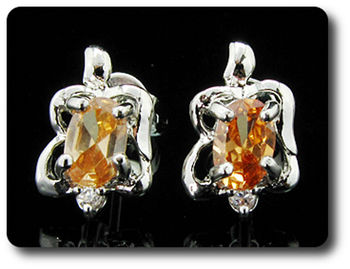 BOUCLES D'OREILLE SAPHIR ORANGE