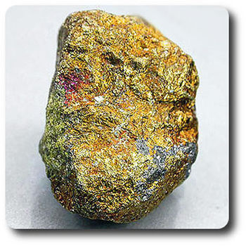51.36 carats CRISTAL DE PYRITE