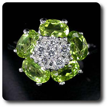 PERIDOT RING