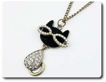 Glasses Cat Necklace