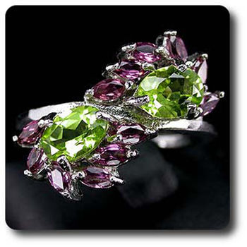 PERIDOT & RHODOLITE GARNET RING