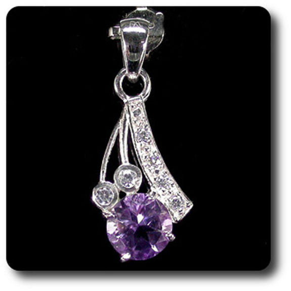 Pendentif aile d'ange en améthyste : collier en argent sterling avec pierre de naissance de février - France Pendentif aile d'ange en améthyste : collier en argent sterling avec pierre de naissance de février - France