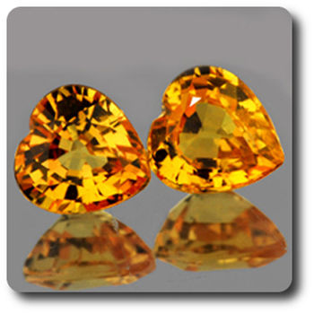 0.55 cts LOT DE 2 SAPHIR JAUNE . 4 MM. VVS1