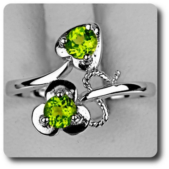 BAGUE PERIDOT