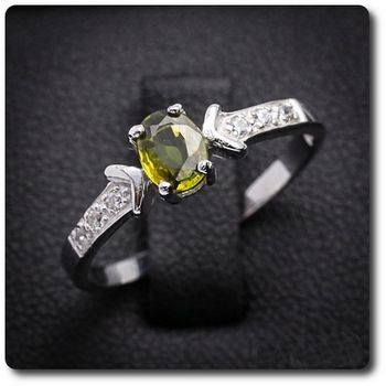 YELLOW SAPPHIRE RING