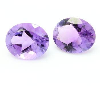 4.23 cts LOT DE 2 AMETHYSTE . VVS1